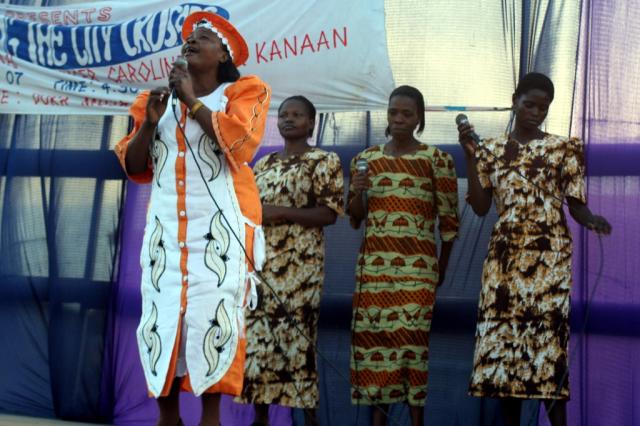 Sister Caroline Nayar Kanaan leading her praise team during the Crusade 