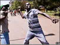 ODM youths were outraged by a police presence at the Memorial Service